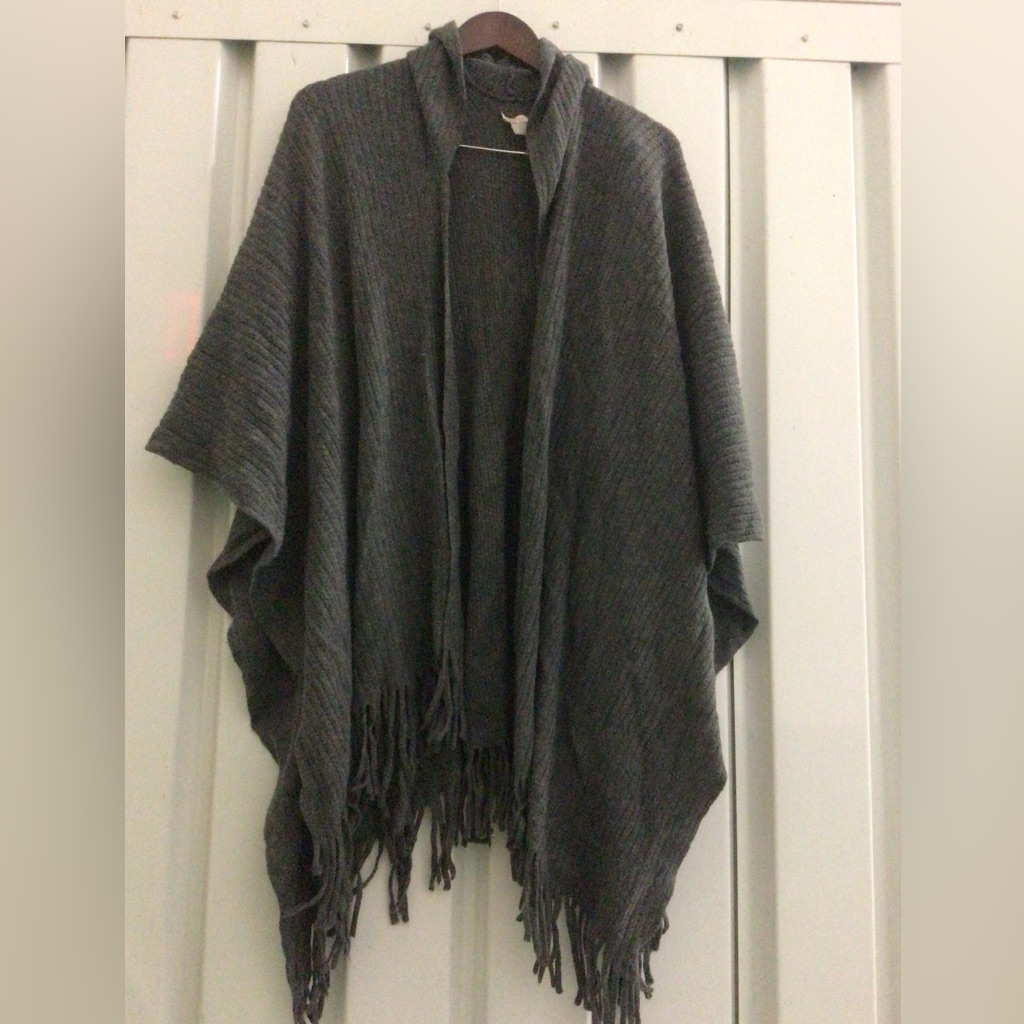 Echo Poncho